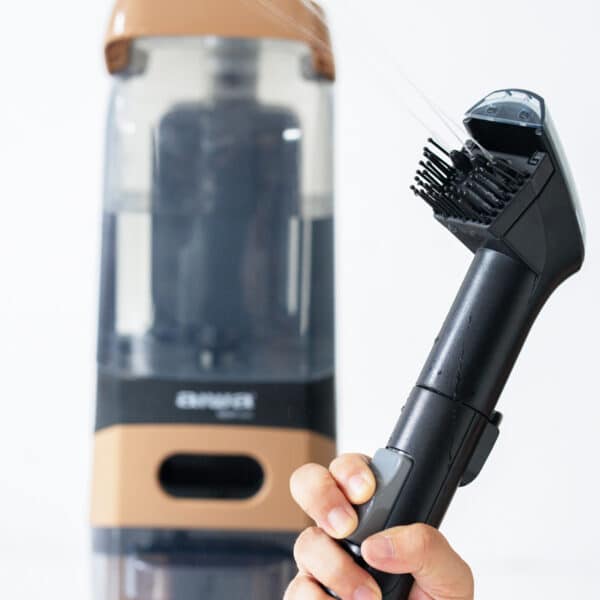 שואב שטיחים קיטור מבית AIWA