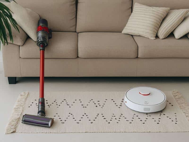 שואב רובוטי או עומד